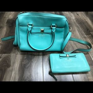 Kate Spade ♠️ tote handbag and wallet bundle